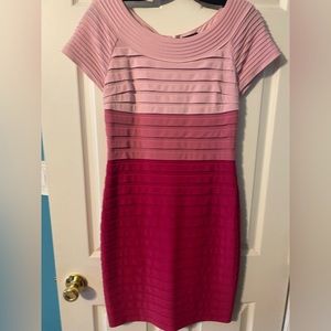 NWT- Adrianna Papell Multi Pink Matte Jersey Bodycon Size 6. Great stretch
